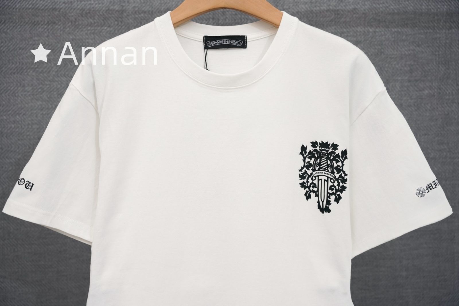 【未使用品】CHROME HEARTS クロムハーツ Tシャツ　半袖　夏服　トップス 男女兼用