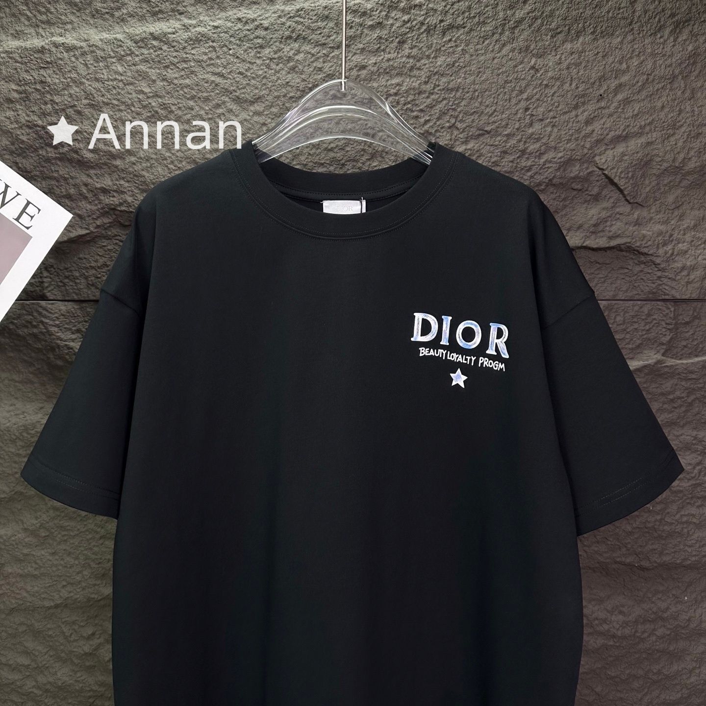 超希少 送料無料美品 Christian Dior クリスチャンディオール Tシャツ 半袖 夏服 トップス 男女兼用 超希少 送料無料美品 Christian Dior クリスチャンディオール Tシャツ 半袖 夏服 トップス 男女兼用