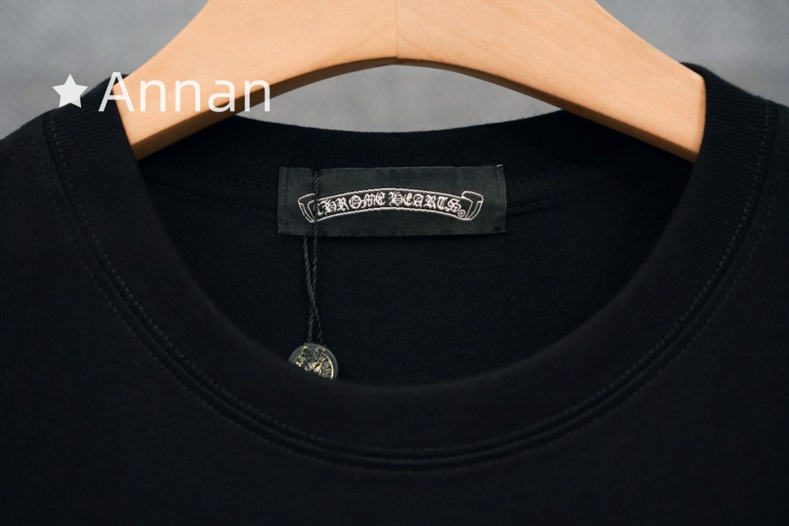 美品 本日特価 CHROME HEARTS クロムハーツ Tシャツ 半袖 夏服 トップス 男女兼用 美品 本日特価 CHROME HEARTS クロムハーツ Tシャツ 半袖 夏服 トップス 男女兼用