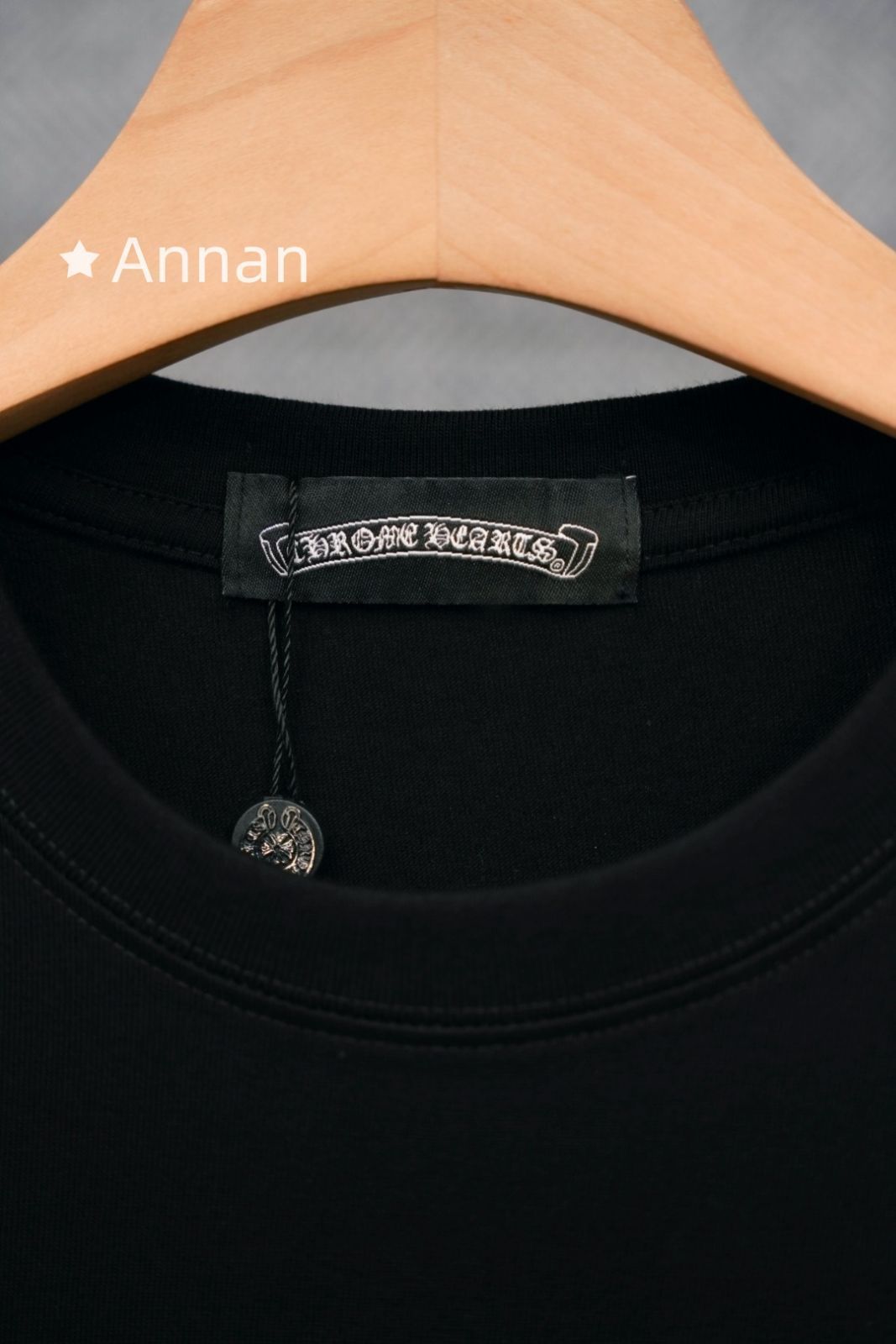 美品 本日特価 CHROME HEARTS クロムハーツ Tシャツ 半袖 夏服 トップス 男女兼用 美品 本日特価 CHROME HEARTS クロムハーツ Tシャツ 半袖 夏服 トップス 男女兼用