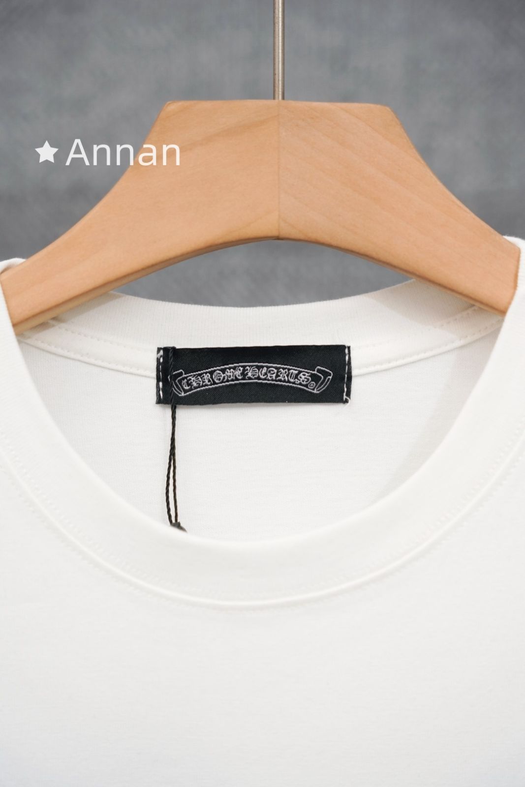 即完売 本日特価 超美品 CHROME HEARTS クロムハーツ Tシャツ　半袖　夏服　トップス 男女兼用