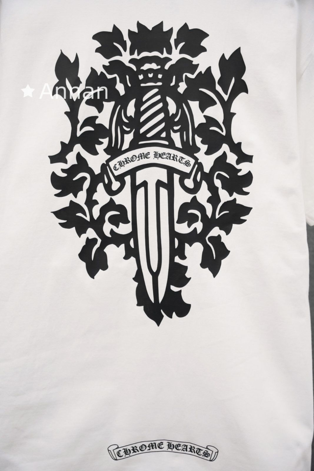 【未使用品】CHROME HEARTS クロムハーツ Tシャツ　半袖　夏服　トップス 男女兼用