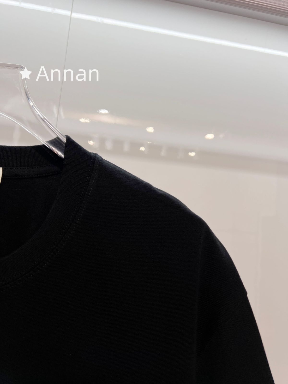 超美品 送料込☆BURBERRY バーバリー Tシャツ　半袖　夏服　トップス 男女兼用