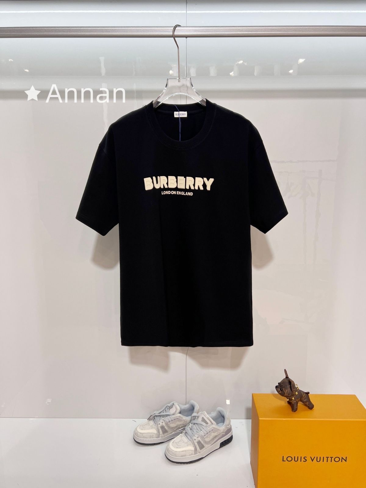 超美品 送料込☆BURBERRY バーバリー Tシャツ　半袖　夏服　トップス 男女兼用