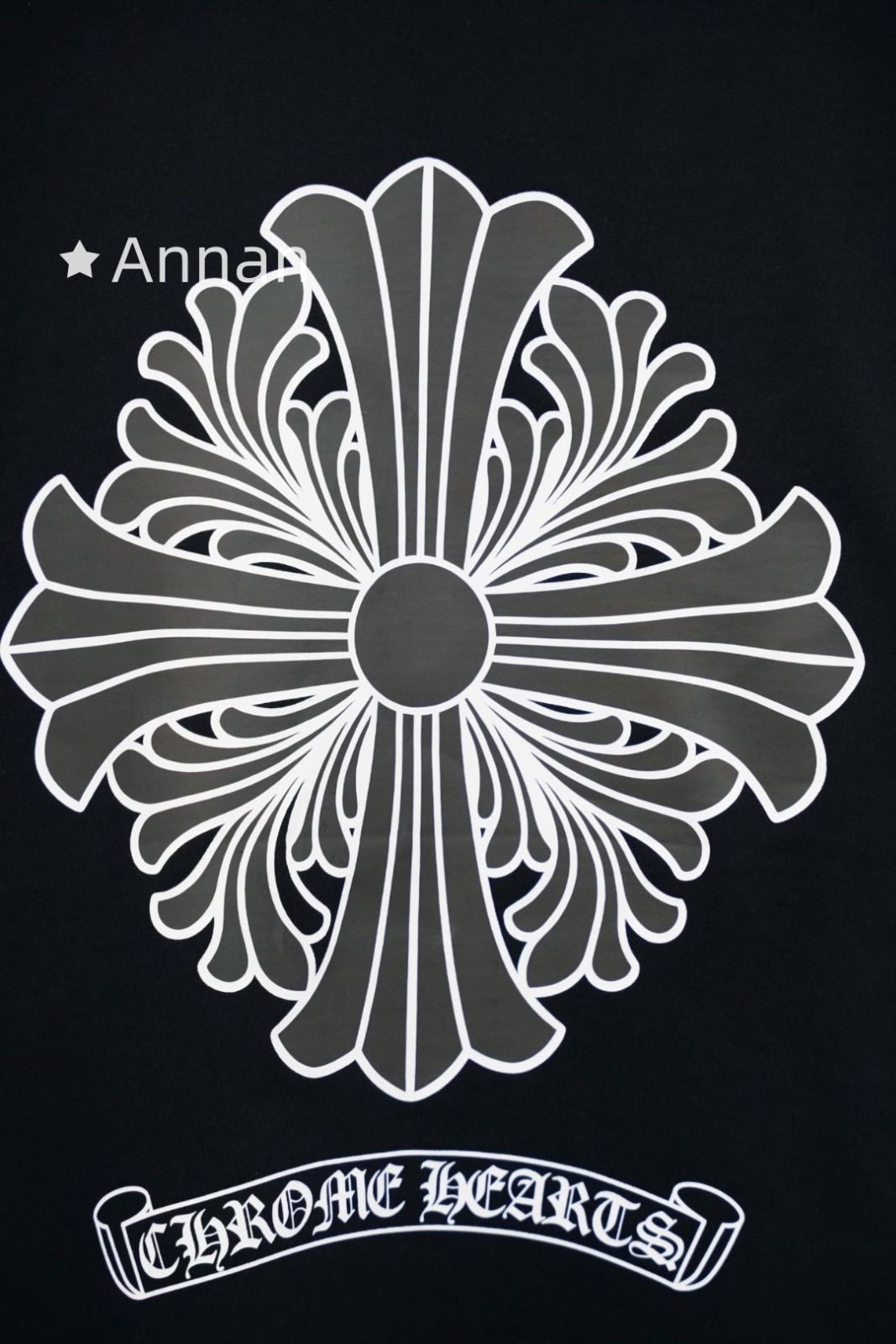 可愛 本日特価 超美品 CHROME HEARTS クロムハーツ Tシャツ　半袖　夏服　トップス 男女兼用