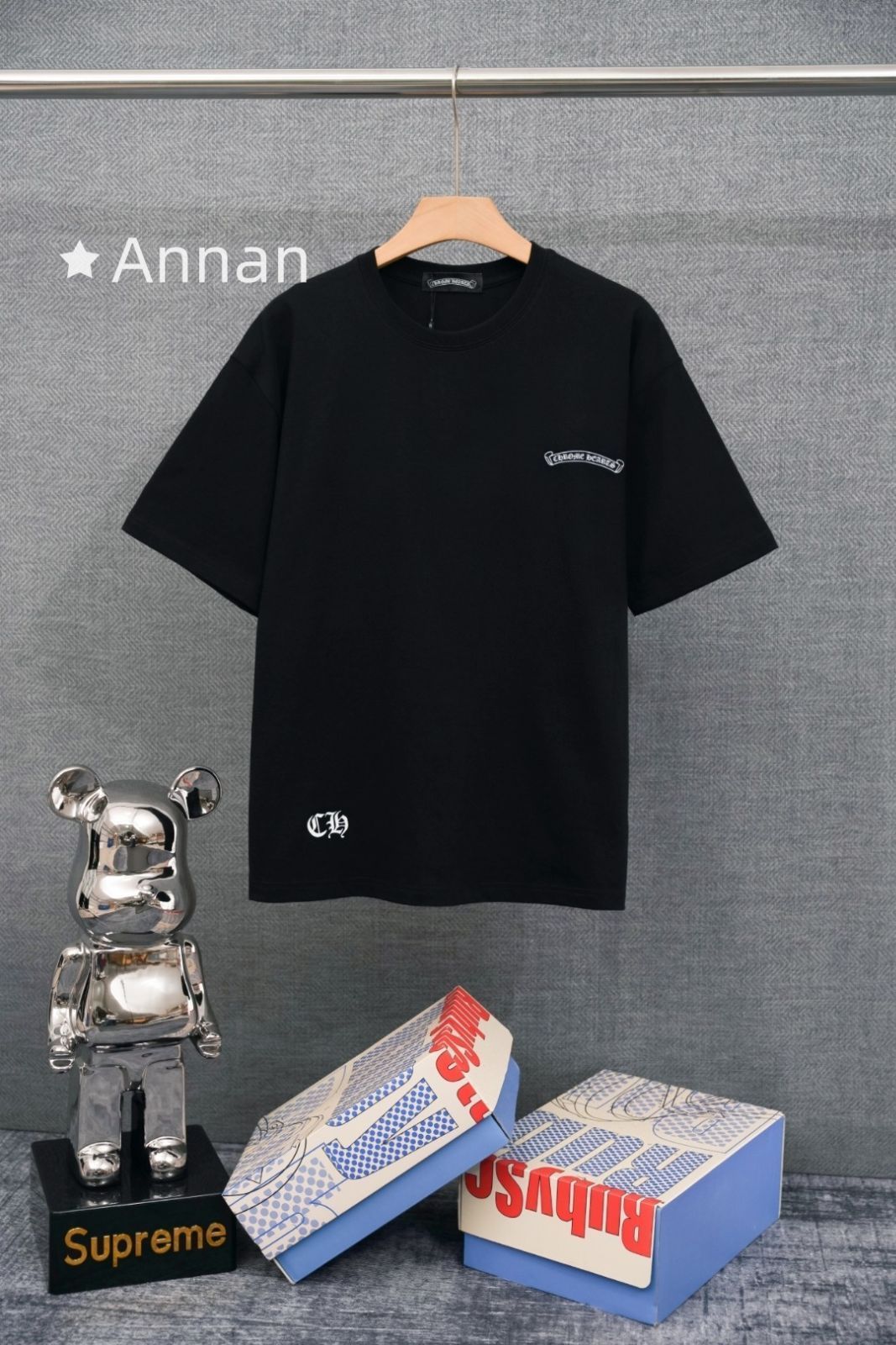 可愛 本日特価 超美品 CHROME HEARTS クロムハーツ Tシャツ　半袖　夏服　トップス 男女兼用