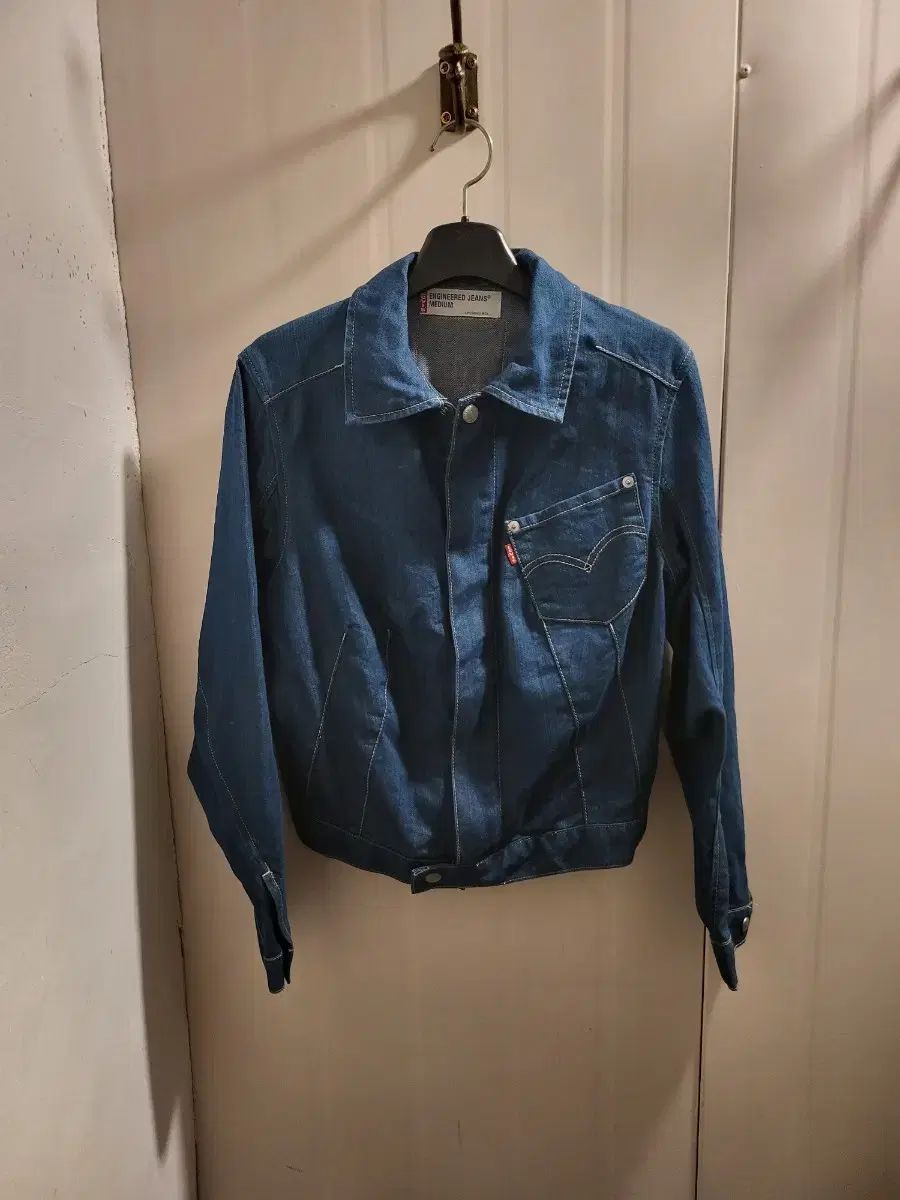 M リーバイス エンジニアード ガーメンツ ジーン ジャケット