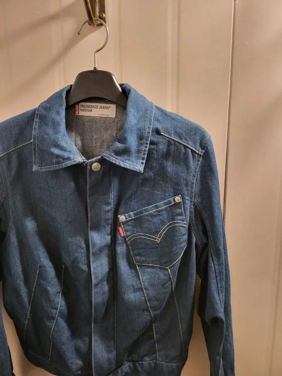 M リーバイス エンジニアード ガーメンツ ジーン ジャケット