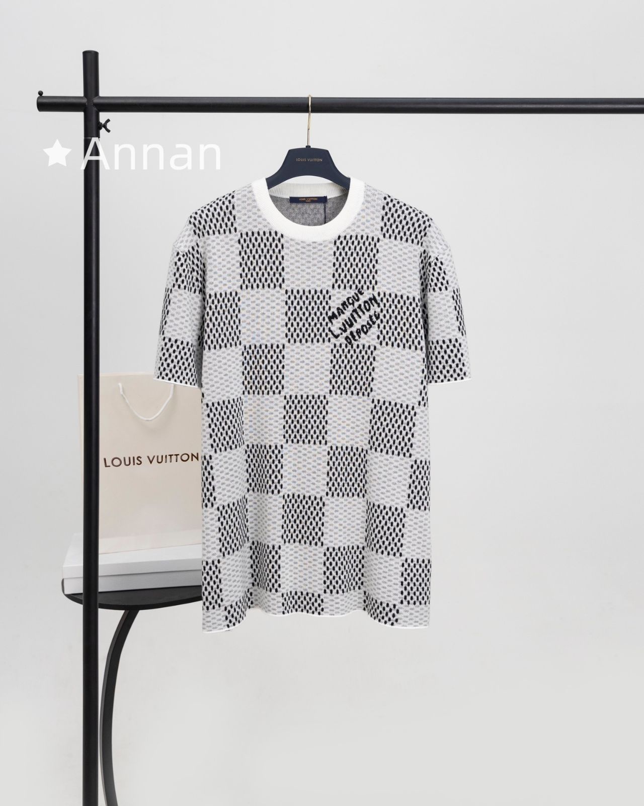 美品 LV LOUIS VUITTON ルイヴィトン Tシャツ　半袖　夏服　トップス 男女兼用