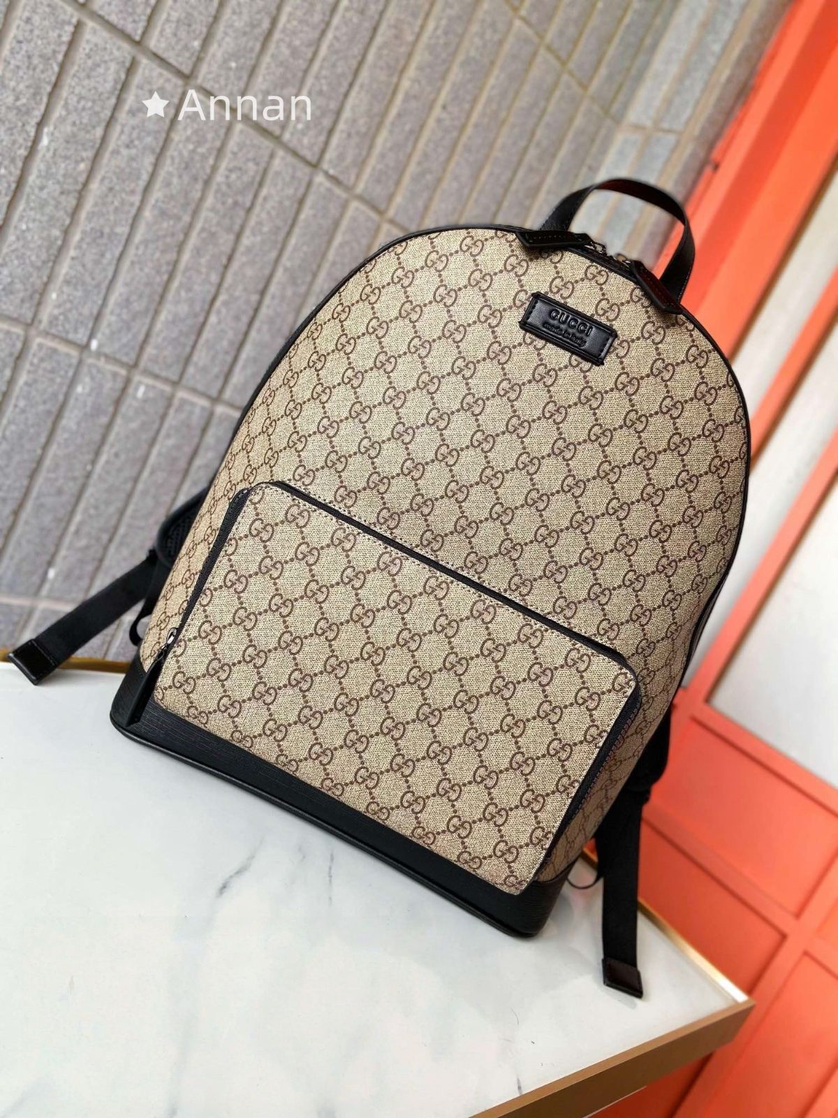 新品同様 人気 GUCCI グッチ GGスプリーム バックパック リュックサック デイパック 406370