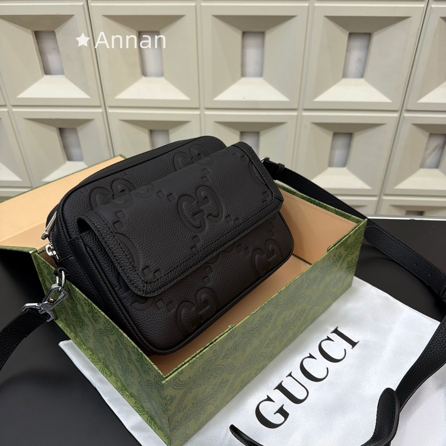 期間限定☆ メンズ GUCCI グッチ ショルダーバッグ