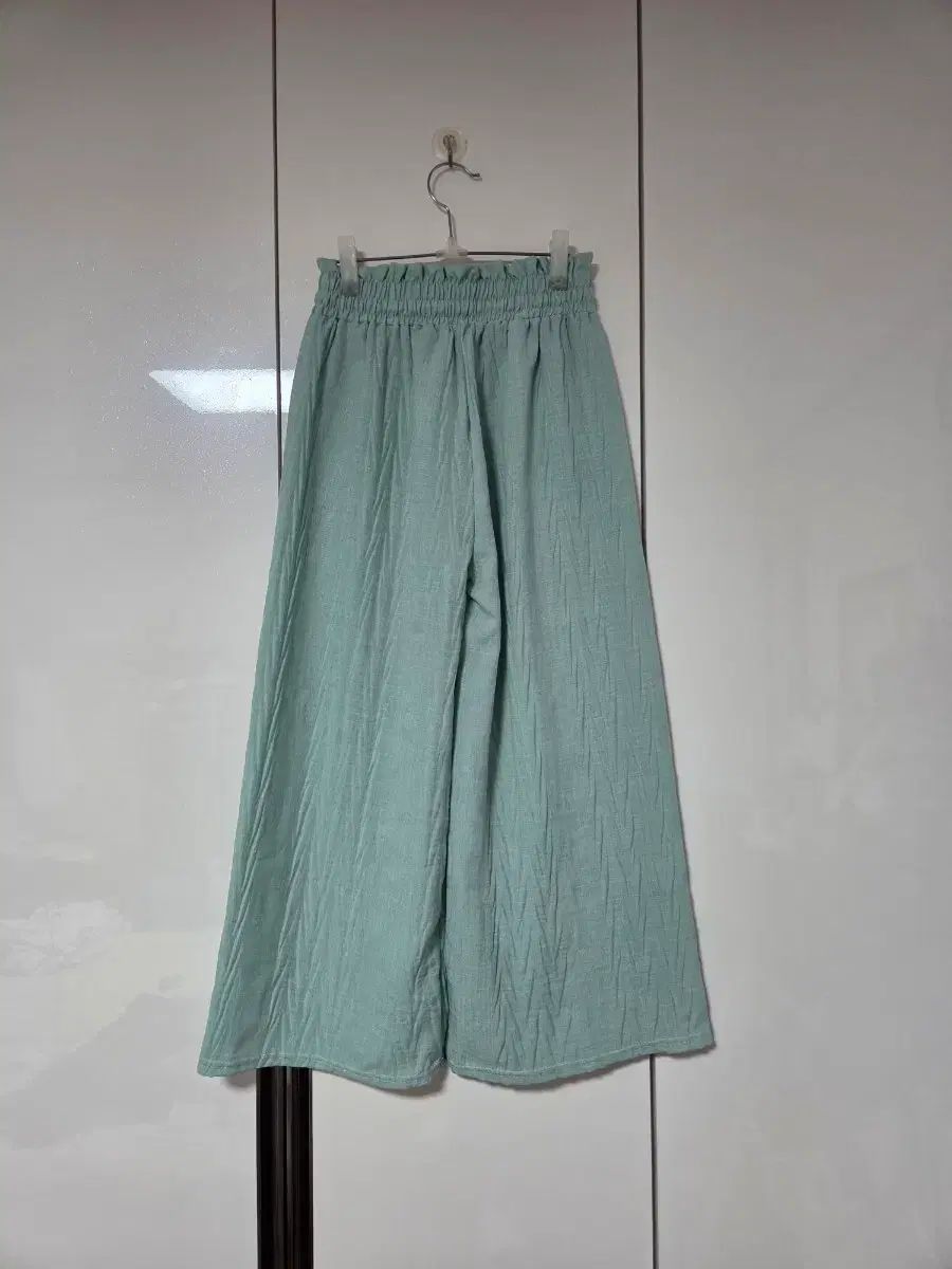 新品/ミント ルーズフィット キルティング 밴딩 パンツ