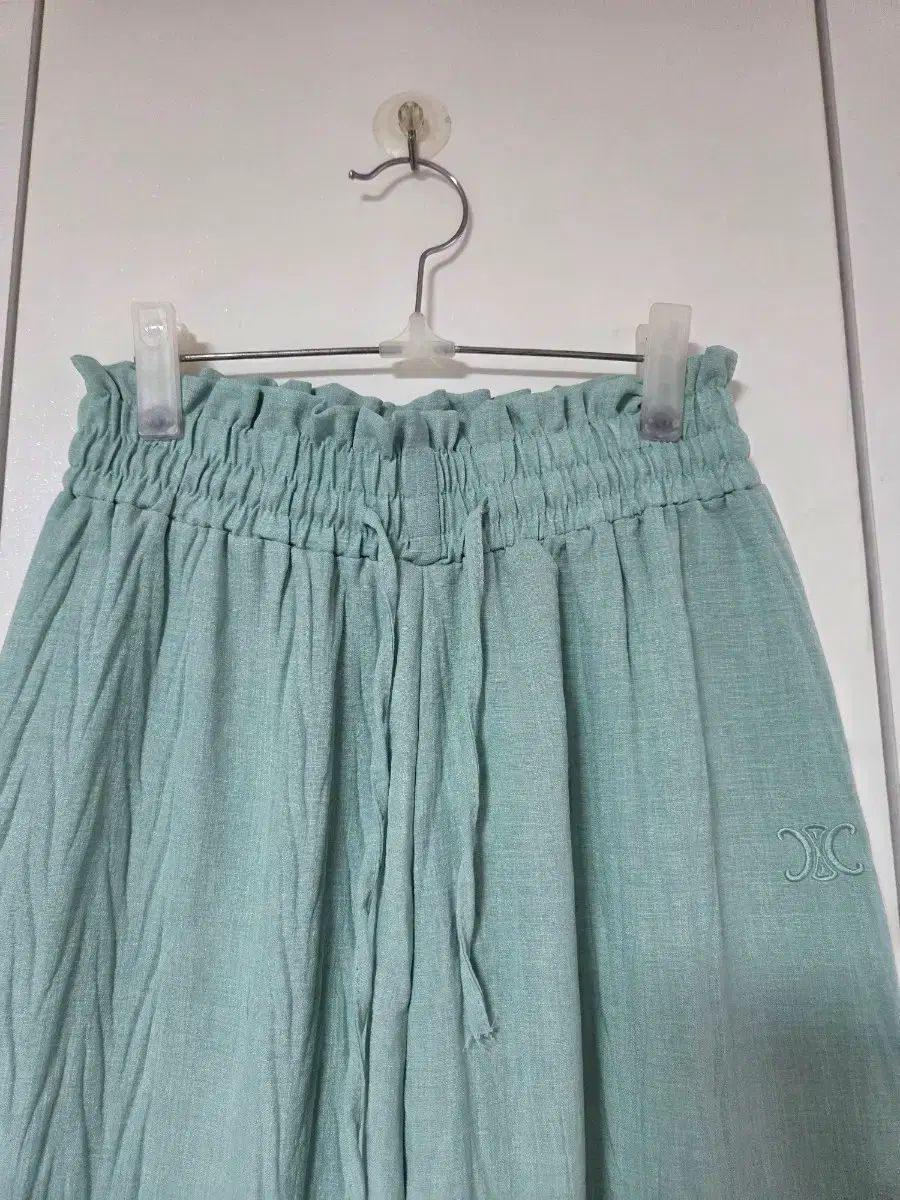 新品/ミント ルーズフィット キルティング 밴딩 パンツ