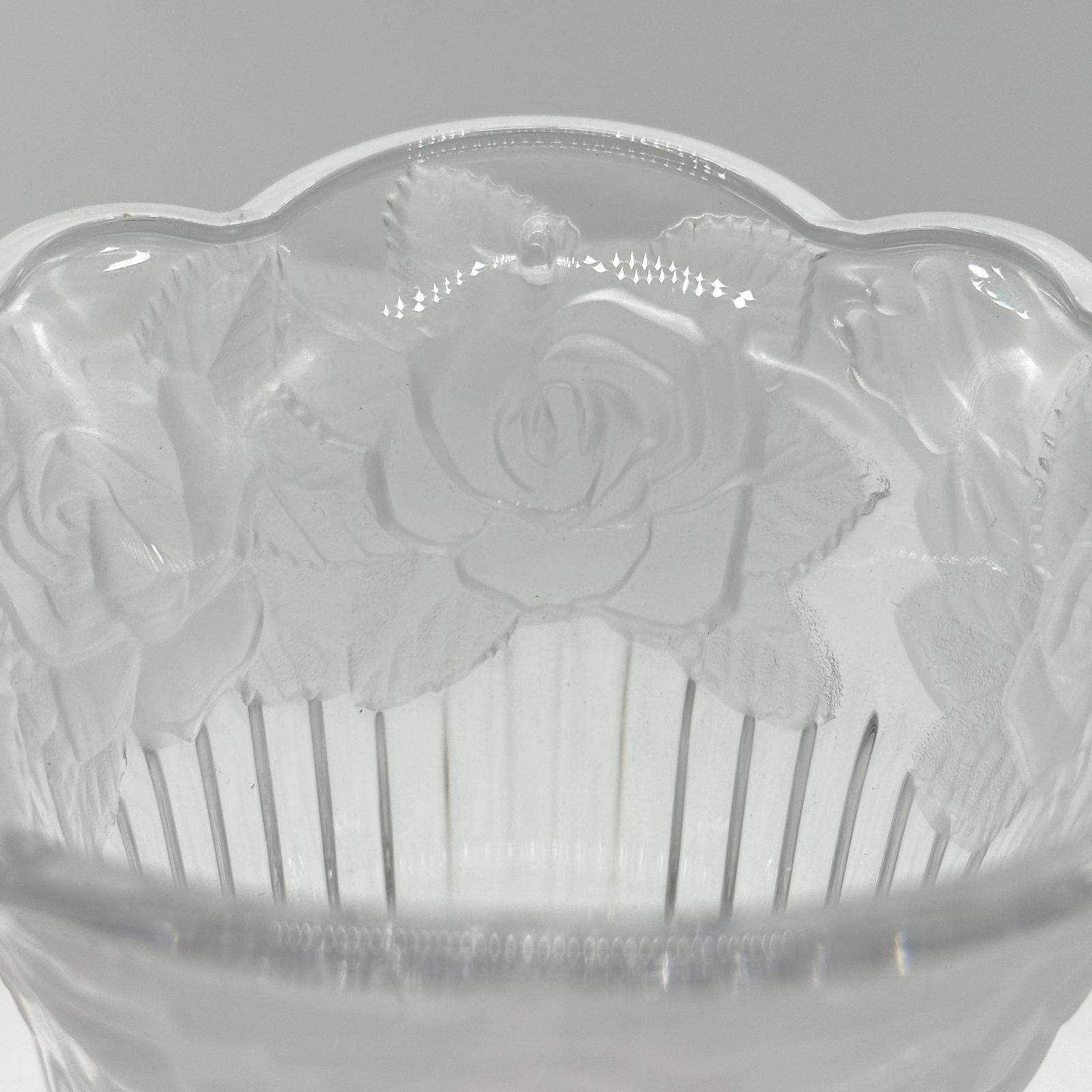 曽我ガラス（SOGA GLASS） ローズボール 花瓶 金属製グリッド付き 花器