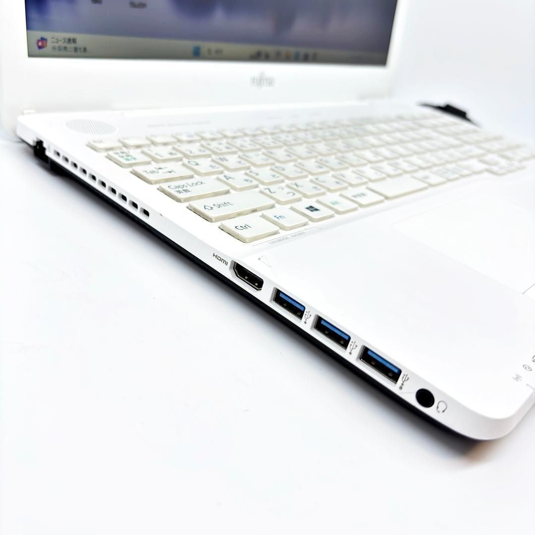 富士通 Corei7 SSD16GB Win11ノートPC A10 - メルカリ