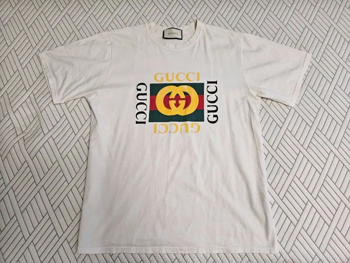 (正規品) グッチ オリジナル ロゴ ヴィンテージ ウォッシュド Tシャツ