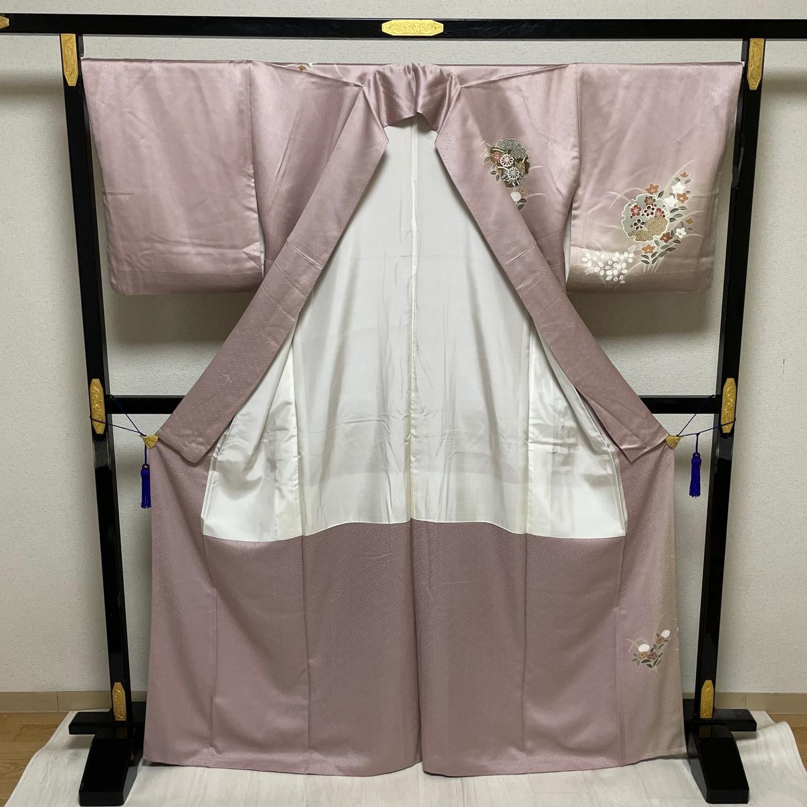 付下げ 裄67 雪輪に花模様 紗綾形 着物 正絹 X-4263 - メルカリ