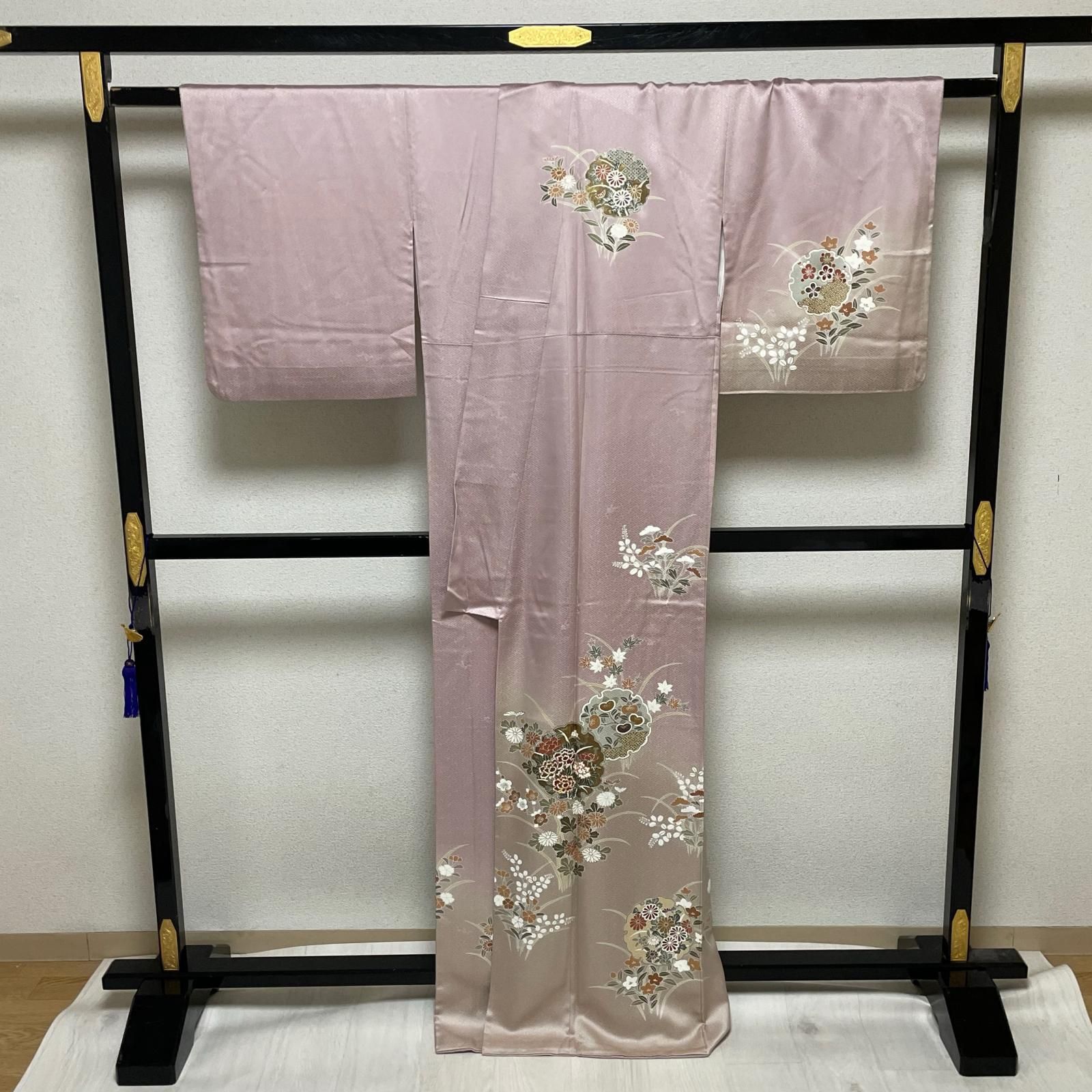 付下げ 裄67 雪輪に花模様 紗綾形 着物 正絹 X-4263 - メルカリ