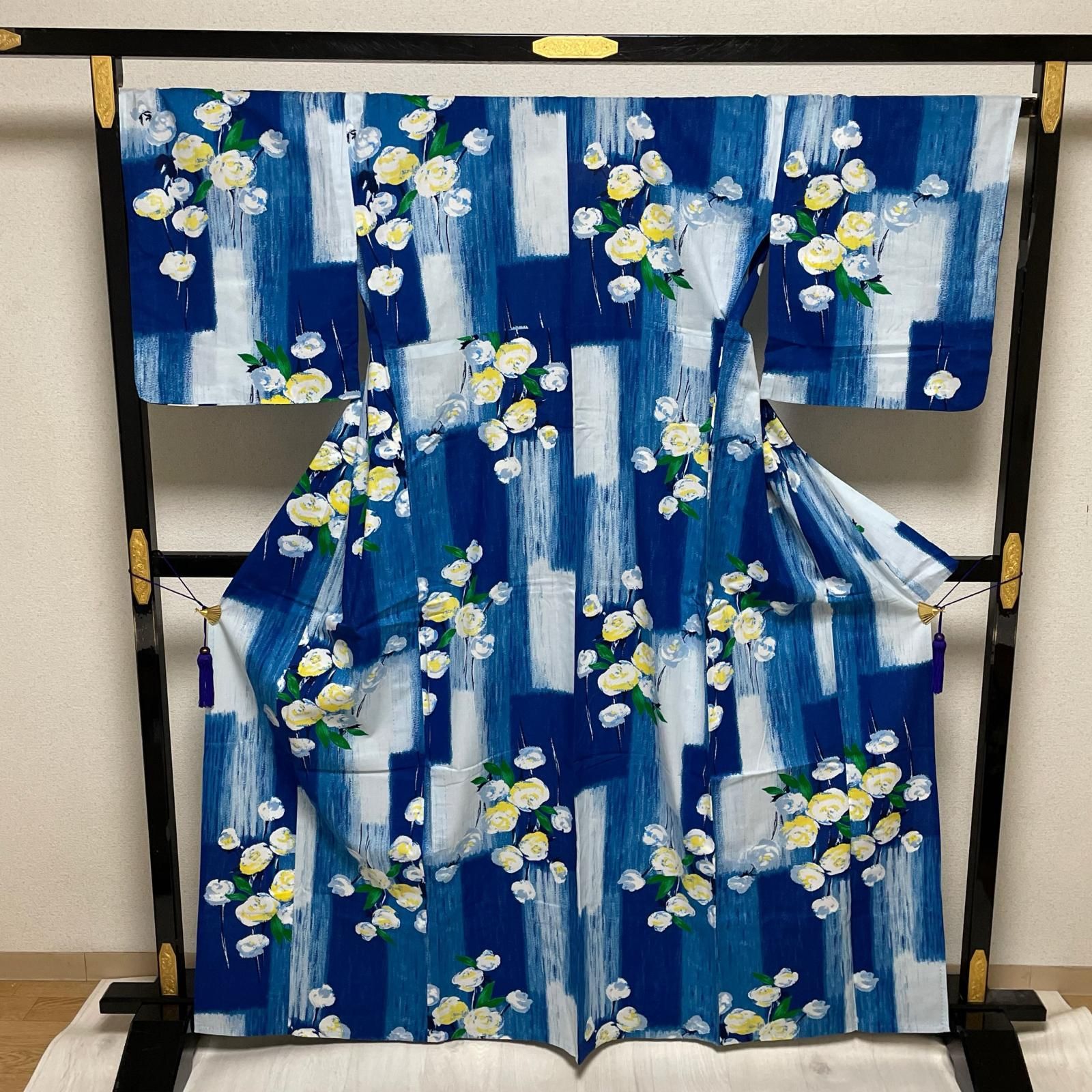 KENZO 浴衣 裄67.5 鮮やかな花模様 着物 綿 X-4265