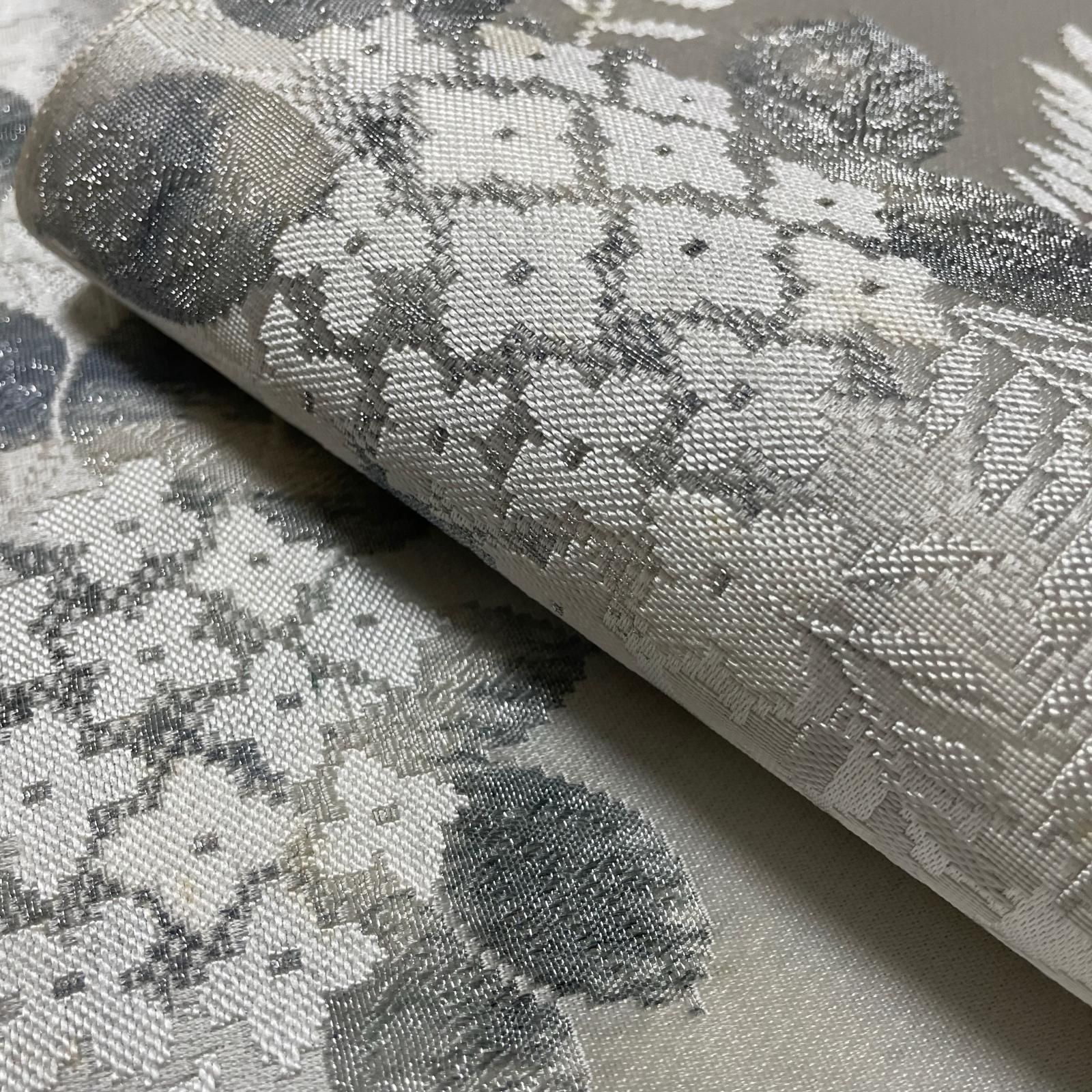 名古屋帯 美しい花模様 八寸 正絹 着物 X-4297