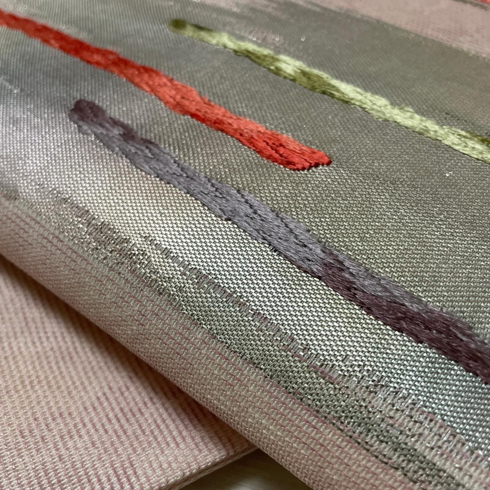 名古屋帯 紗織 霞模様に刺繍 九寸 正絹 着物 X-4319