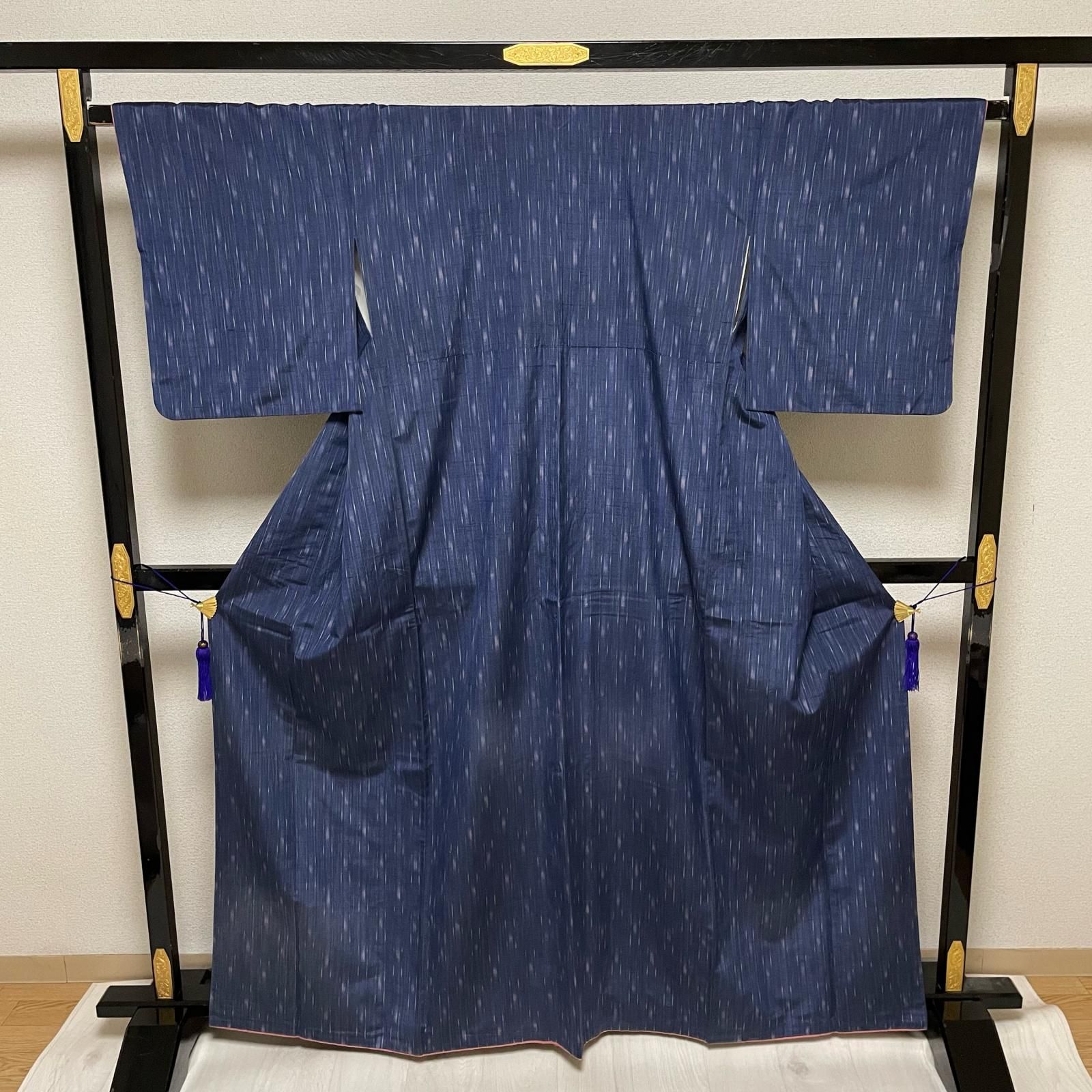 紬 縞の細かな絣 着物 正絹 X-4340 - メルカリ