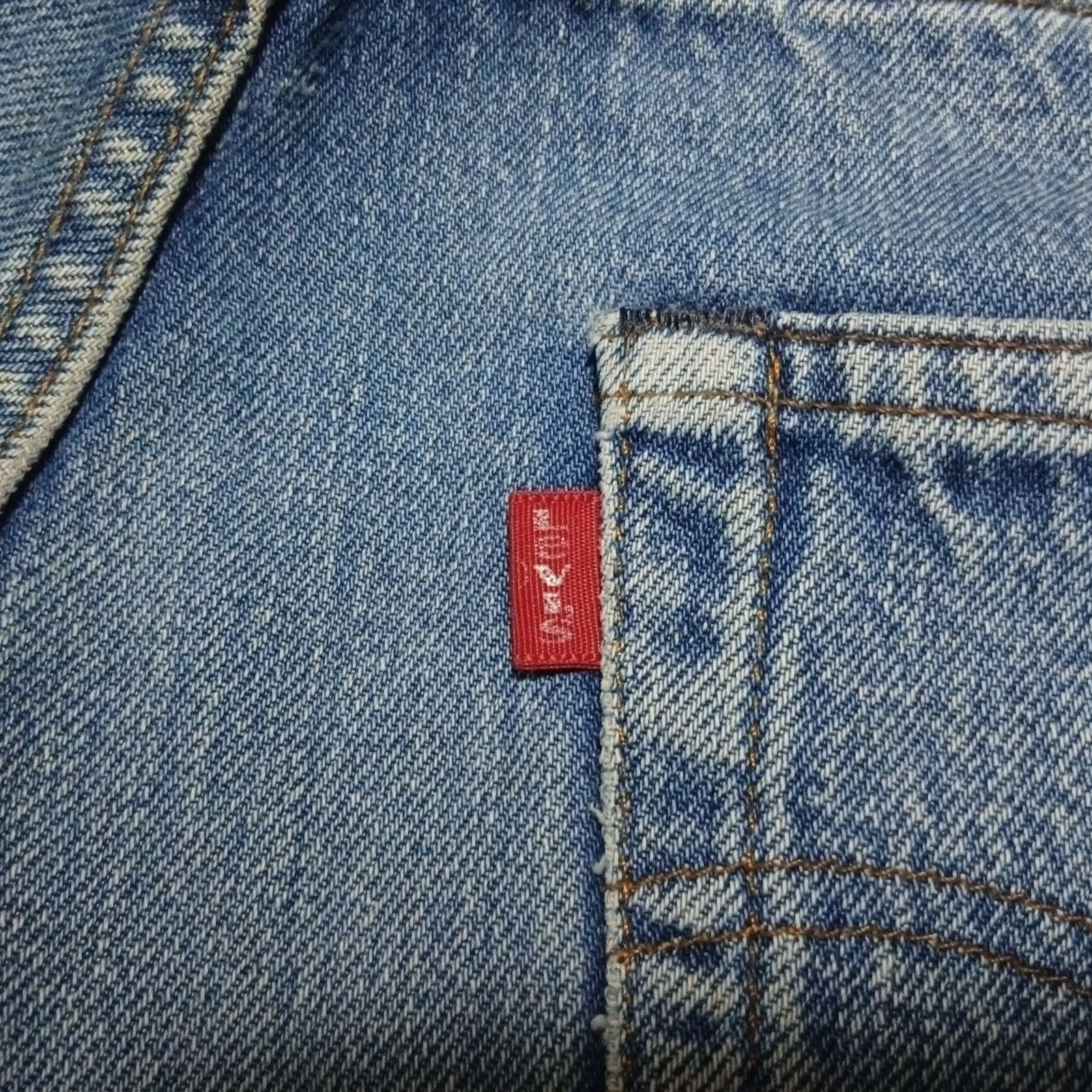 W34】雰囲気 82年製 赤耳 オリジナル Levi's 501 セルビッチ 黒カン