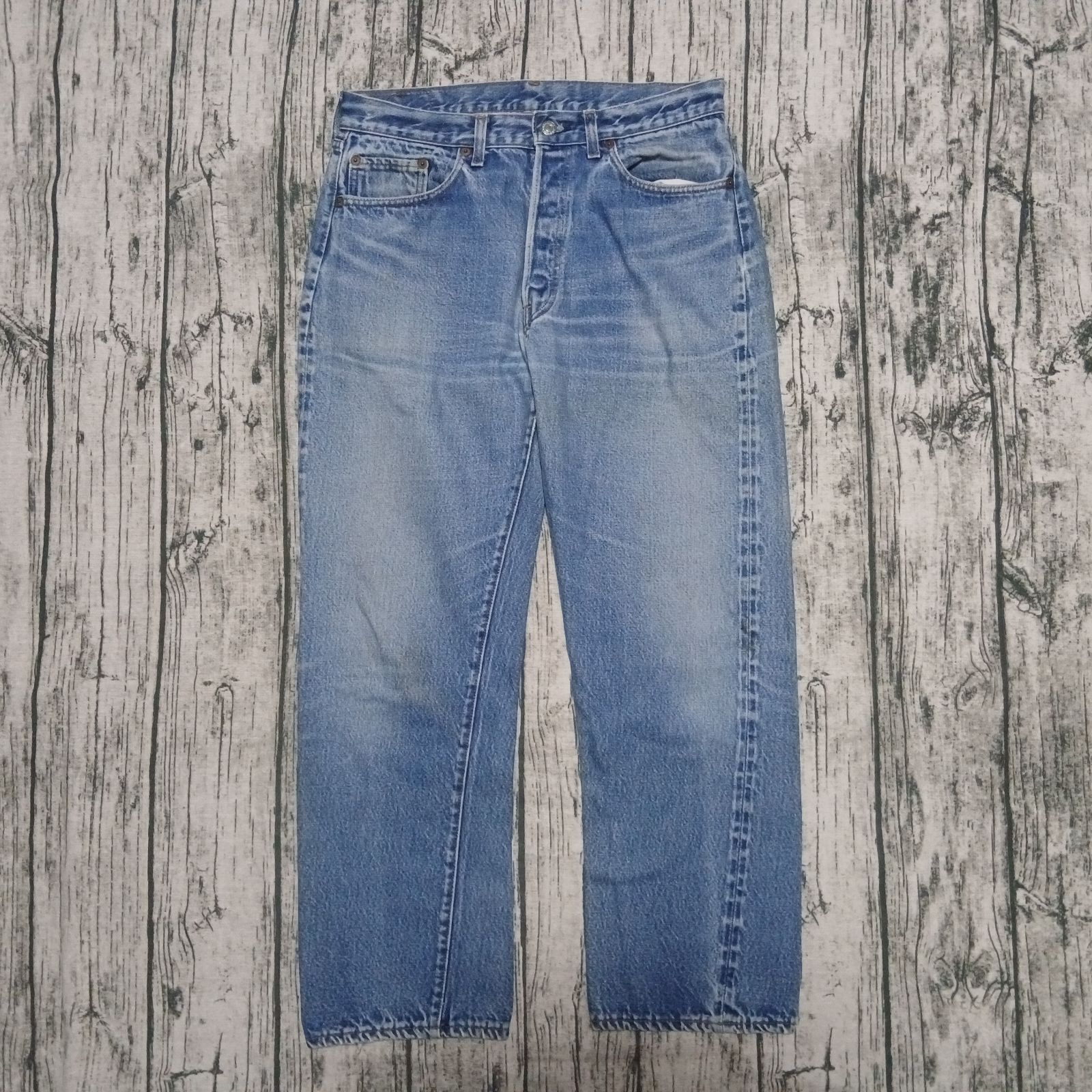 W34】雰囲気 82年製 赤耳 オリジナル Levi's 501 セルビッチ 黒カン