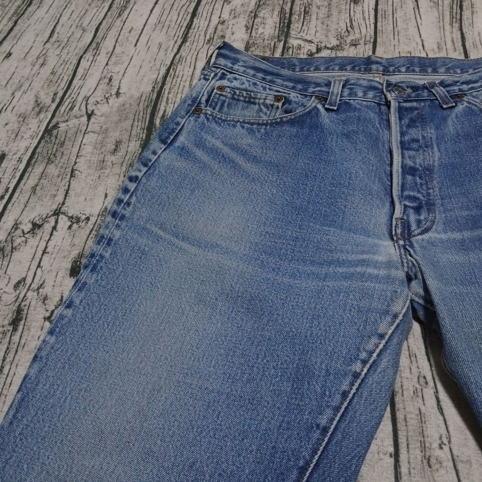 W34】雰囲気 82年製 赤耳 オリジナル Levi's 501 セルビッチ 黒カン