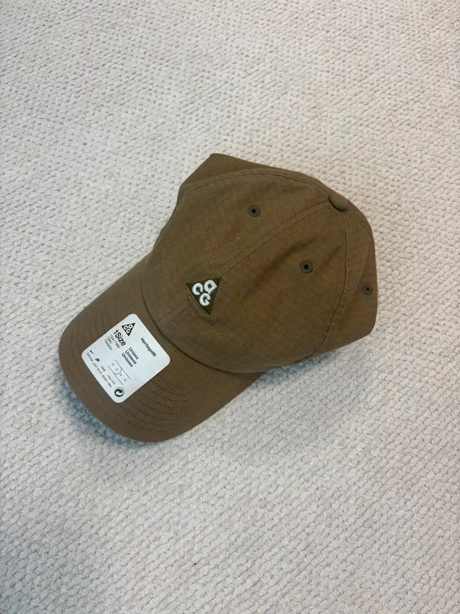 ナイキ acg ヘリテイジ 86 ベースボールキャップ マスタード色