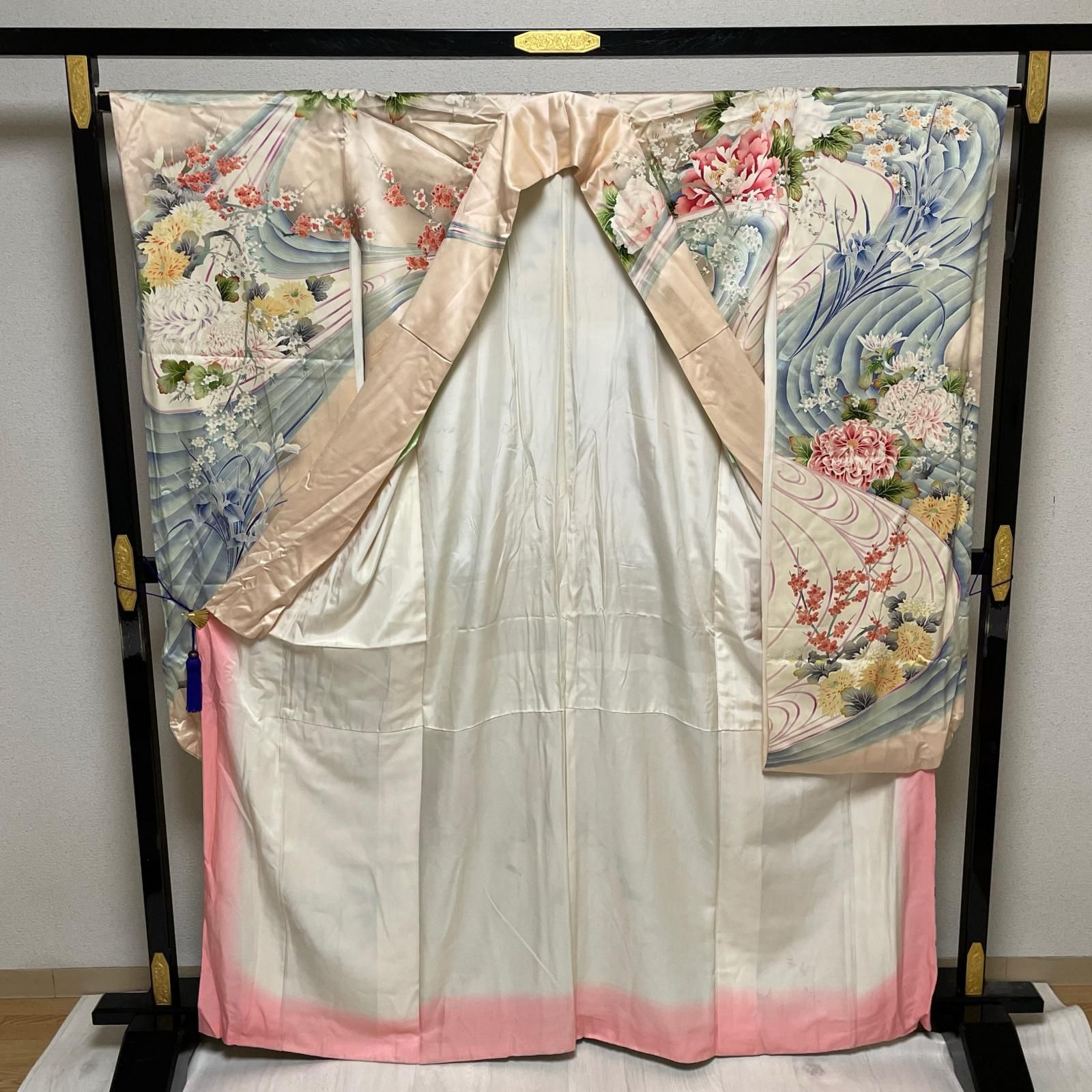作家物 振袖 裄67 流水に美しい花模様 着物 正絹 X-4512 - メルカリ