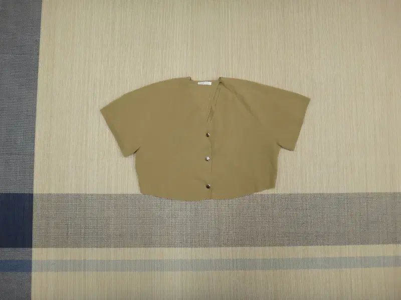 (85) the CASHMERE バッグ クロス Vネック ハーフニットジャケット