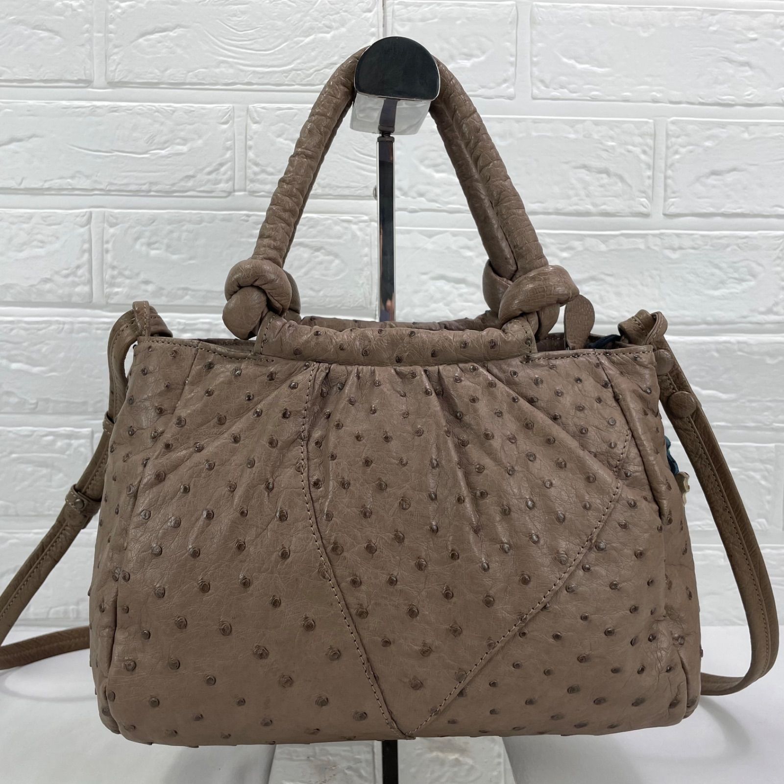 IBIZA　オーストリッチ　ハンドバッグ中古美品！ 極美品】IBIZA イビザ オーストリッチ レザー 2WAY ハンドバッグ