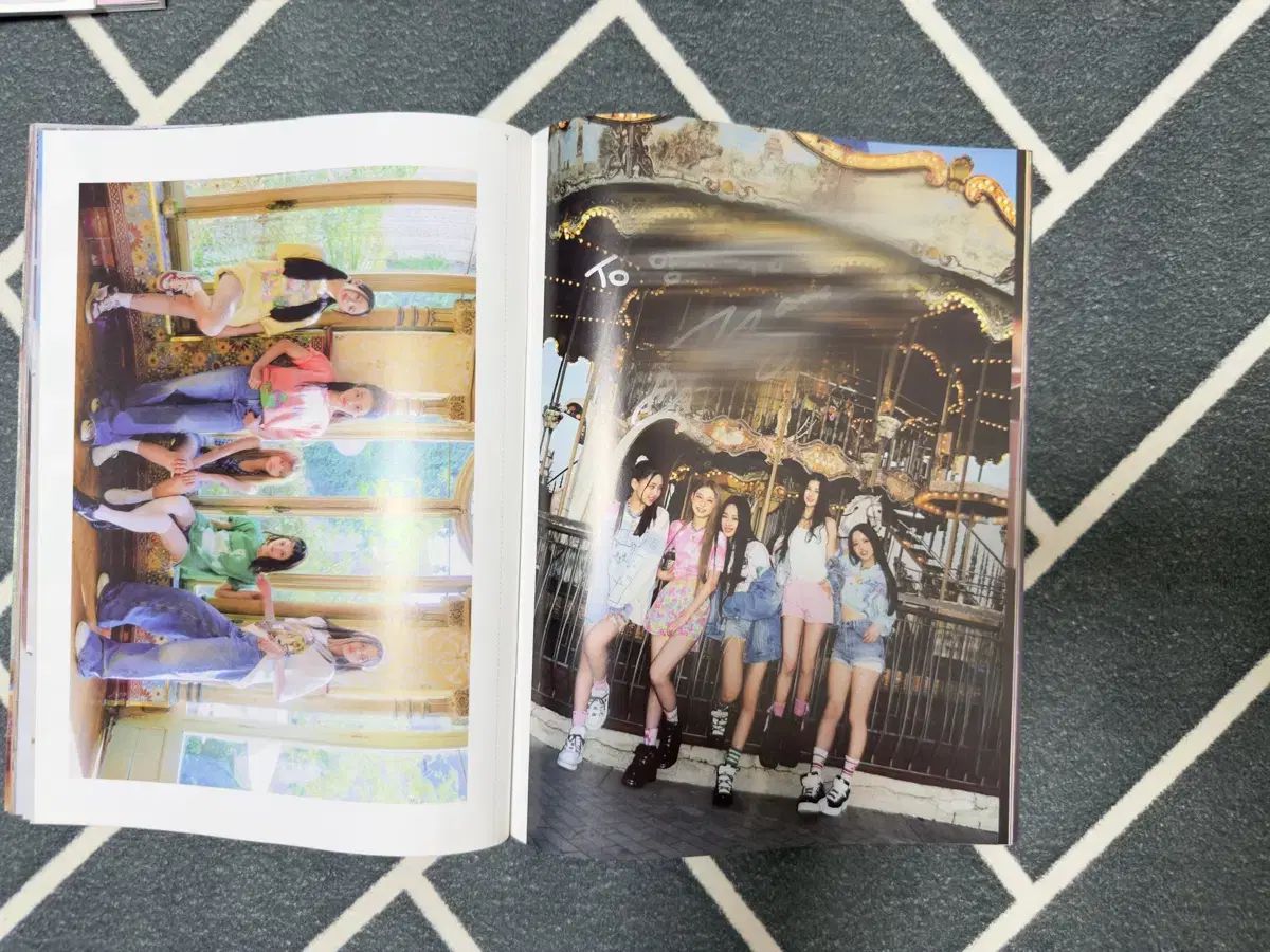 NewJeans（ニュージーンズ・ニュジ）サイン入り アルバム サイン ブルーブック Blue Book Attention 1st Album 5名 ペンサ サイン会