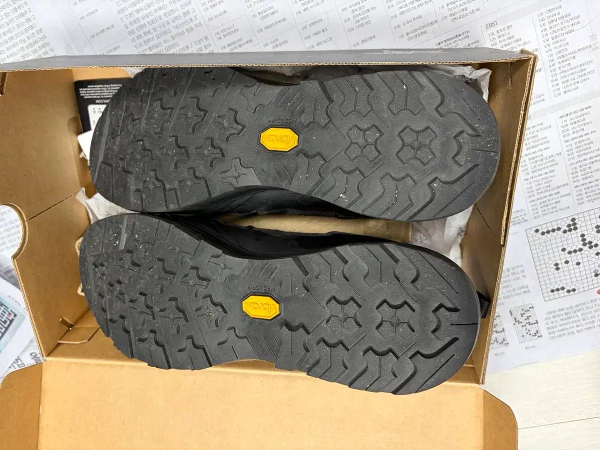 ARC'TERYX アークテリクス コンシール KONSEAL FL2 ブラック 280