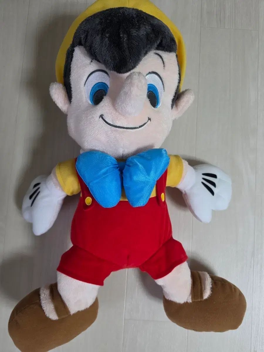 古典) Disney正規品 ピノキオ 80周年記念 ぬいぐるみ(大) + ピノキオ ガチャサービス 出品