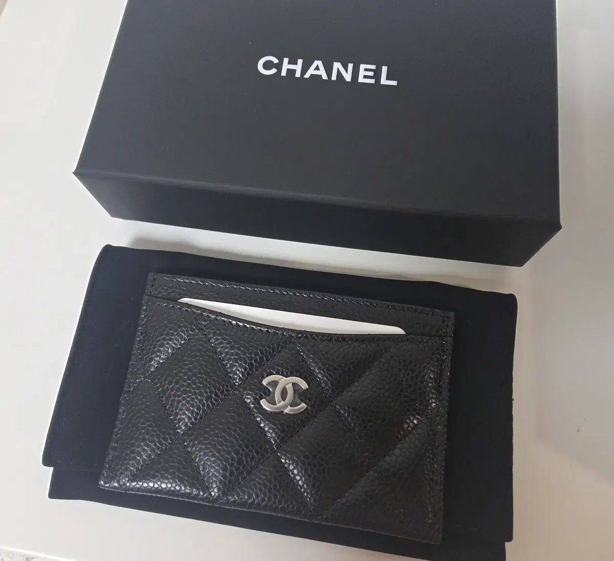 CHANEL シャネル カードスロット シルバー (未使用 新品)