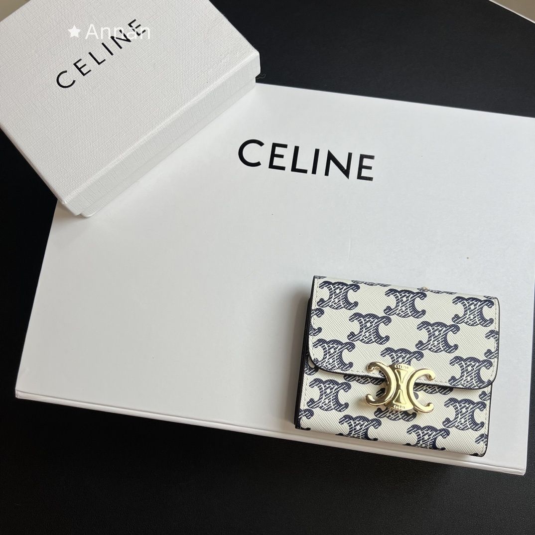 極美品 入手困難 CELINE セリーヌ ウォレット 折り財布 小銭入れ