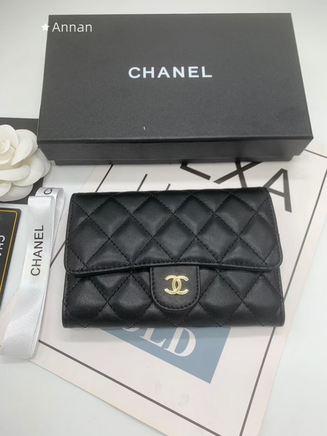 送料無料 本日特価 CHANEL シャネル 折り財布 小銭入れ