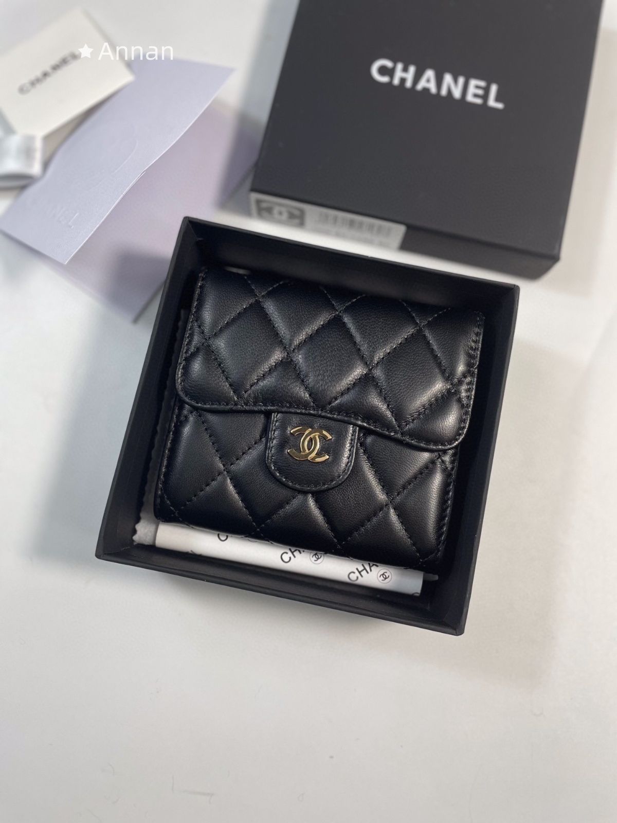 大人気 CHANEL シャネル 折り財布 小銭入れ