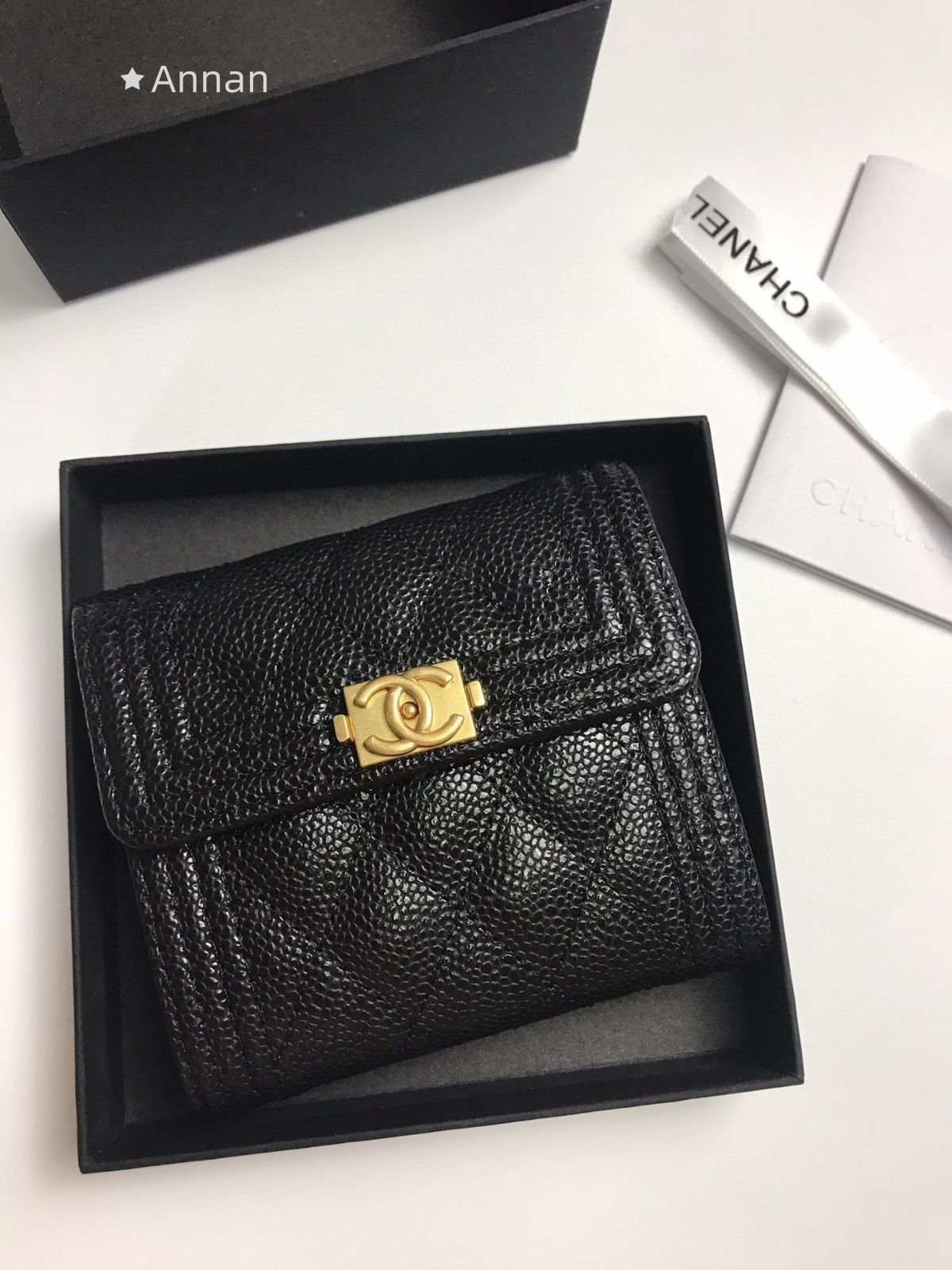 送料込☆ 極美品 CHANEL シャネル ウォレット折り財布 小銭入れ
