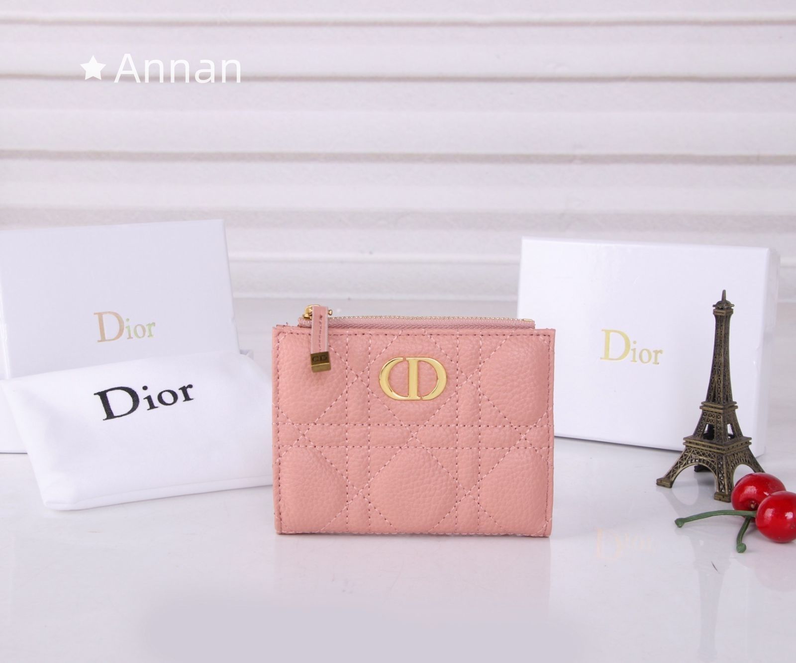 実用性 【極美品】Christian Dior クリスチャンディオール 折り財布 小銭入れ