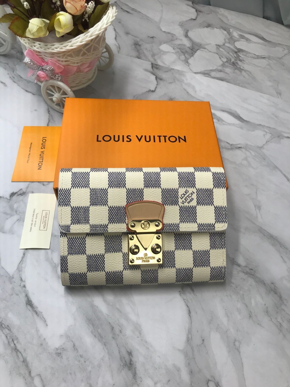本日限定 本日特価 LOUIS VUITTON 3折り財布 ルイヴィトン 折り財布 小銭入れ