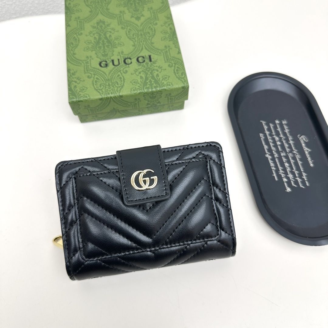 可愛 本日特価 GUCCI グッチ 折り財布 小銭入れ