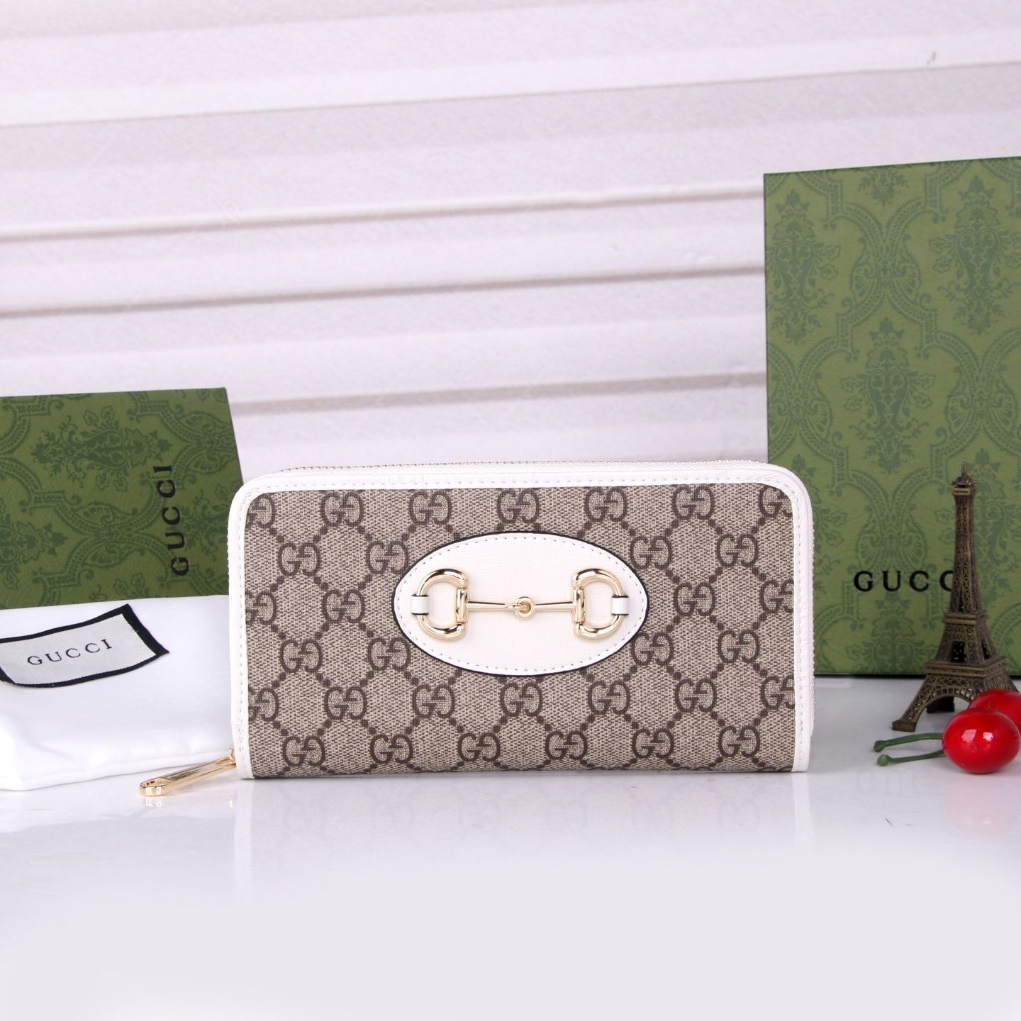 送料込☆ GUCCI グッチ長財布 ウォレット 長財布 小銭入れ