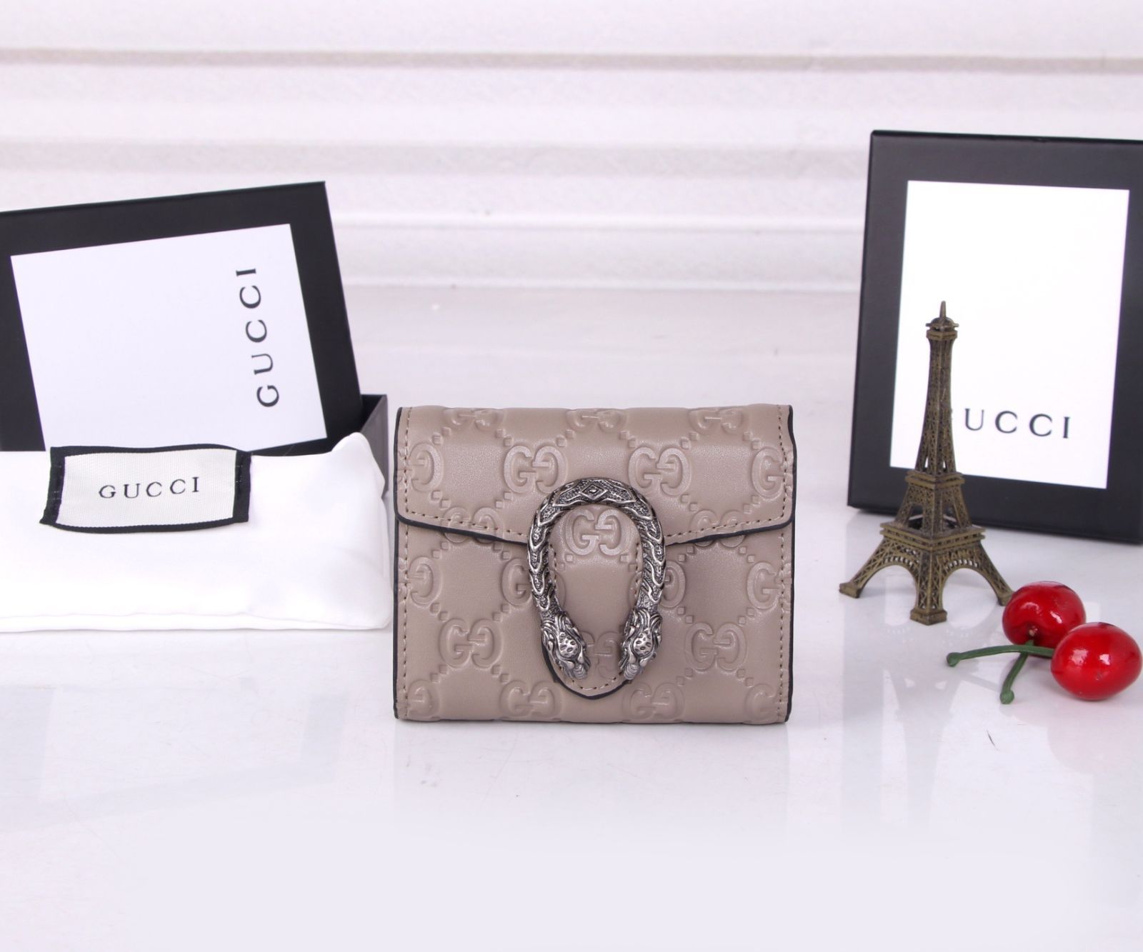 美品★極美品 GUCCI グッチ 折り財布 小銭入れ