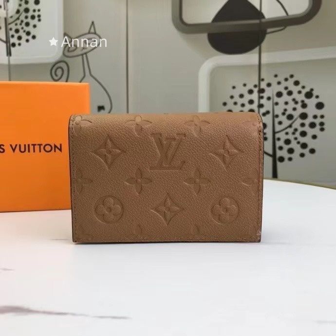 【未使用品】最終値下げ LOUIS VUITTON 折り財布 ルイヴィトン 折り財布 小銭入れ