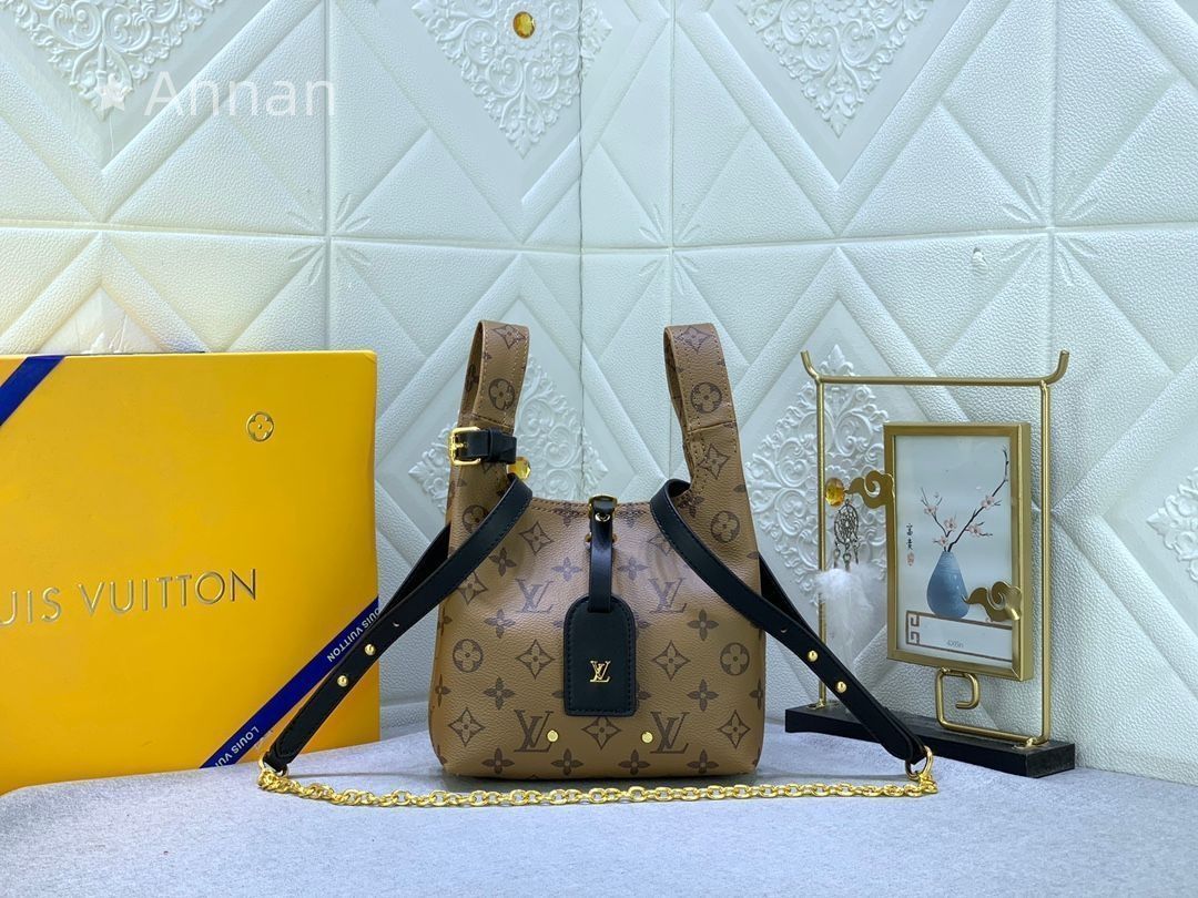 美品 LOUIS VUITTON ルイヴィトン ハンドバッグ ショルダーバッグ アトランティスBB M46816 モノグラム リバース