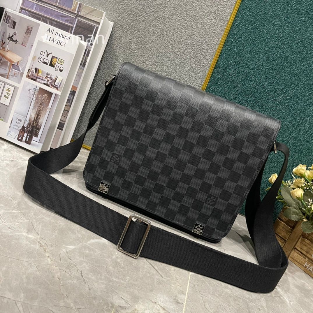 大人気 LOUIS VUITTON ルイヴィトン メンズ ダミエ メッセンジャーバッグ、LOUIS VUITTON の斜め掛けバッグ