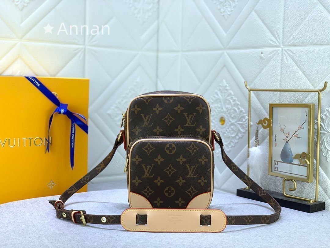 送料込☆LOUIS VUITTON ルイヴィトン メンズ アマゾン ショルダーバッグ 人気モデル 送料無料 M45236